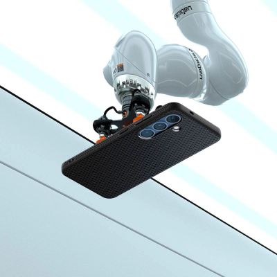 11. Spigen Liquid Air Hülle für Samsung Galaxy S25 – mattschwarz