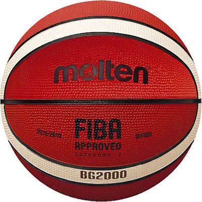 8. Molten BG2000 FIBA Basketball