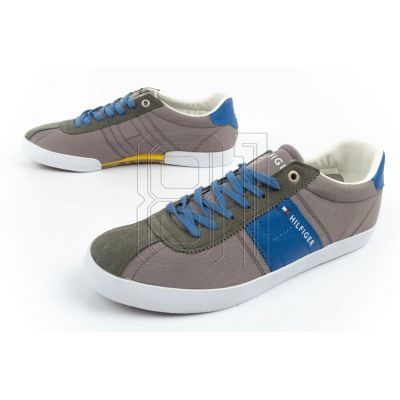 14. Tommy Hilfiger M FM56821095 039 Schuhe