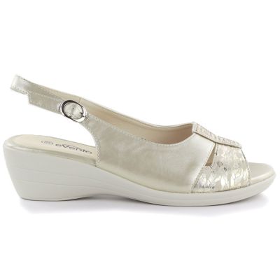 2. eVento 7028 goldene Keilsandalen für Damen