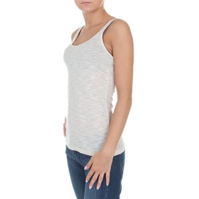 8. Wrangler Essential Tanks W7244GRHJ