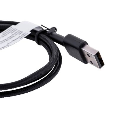 8. AUKEY CB-CD30 USB-C QC PD-KABEL 0,9 m 3 A NYLON
