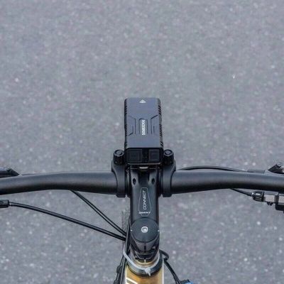 7. Fahrradlampe Rockbros 24310002001, 850 lm, mit Powerbank-Funktion + USB-C-auf-USB-A-Kabel – schwarz