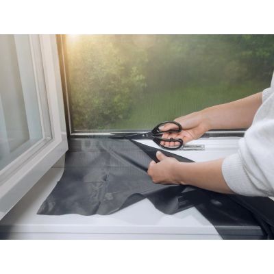 8. TESA 55296-00000-00 Fenster-Moskitonetz Polyester