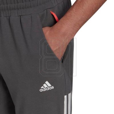6. adidas Aeroready Motion Sporthose M HC0648
