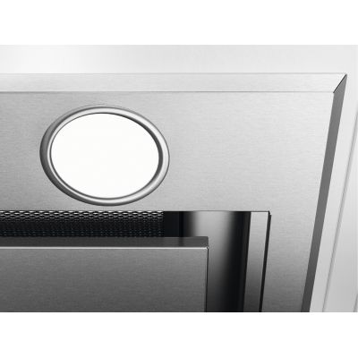 3. Unterbau-Dunstabzugshaube, integrierter Einsatz ELECTROLUX LFG516X