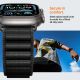 13. Armband Spigen WBF1 Armband für Apple Watch 44 / 45 / 46 / 49 mm - Schwarz