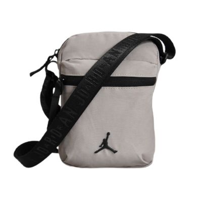 Air Jordan 9A0631-G50 Sporttasche/Umhängetasche