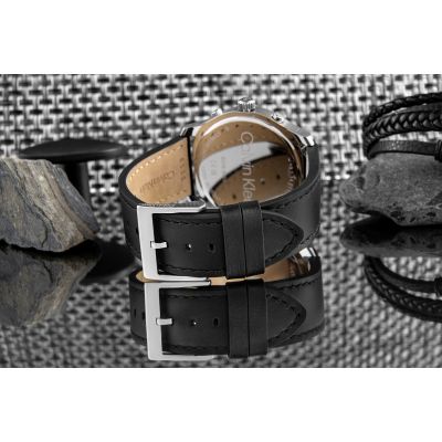 7. CALVIN KLEIN Sport Multifunktions-Herrenuhr 25200211 + Box