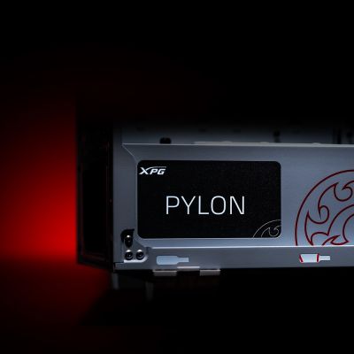 2. XPG PYLON 650W 24-Pin ATX-Netzteilmodul Schwarz
