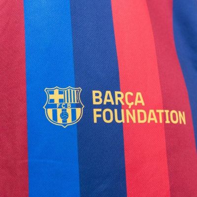10. FC Barcelona Lamine Yamal Kinder-Set aus Trikot und Shorts in Geschenkbox 2026/27 BD19EY
