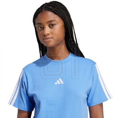 6. adidas Essentials 3-Streifen Baumwoll-T-Shirt W JV7361