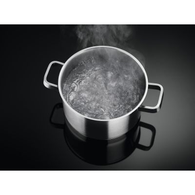 10. Electrolux KDI641723K Schwarz Einbaugerät 60 cm Kombi 4 Zonen