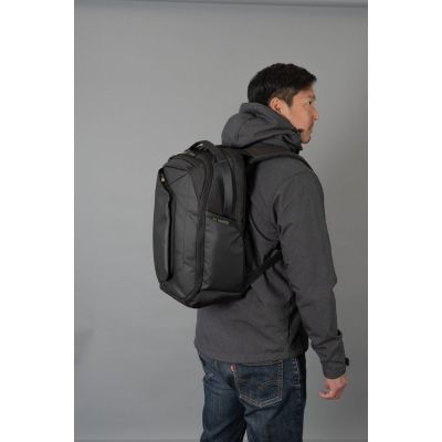24. Targus | Pro-Tek Tech | Passend für Größen bis 40 cm | Rucksack | Schultergurt | Schwarz