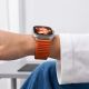 6. Tech-Protect NylonLoop Armband für Apple Watch 44 / 45 / 46 / 49 mm – Orange