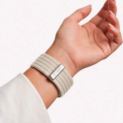 7. Tech-Protect Nylon-Sportarmband für Apple Watch 44 / 45 / 46 / 49 mm – Beige