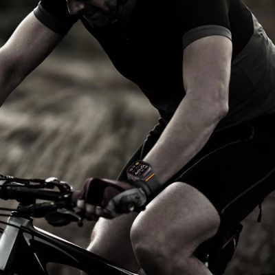 4. Tech-Protect Nylon-Verschluss für Apple Watch 44 / 45 / 46 / 49 mm - Schwarz