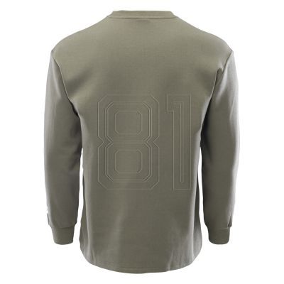 3. Wega Sweatshirt M