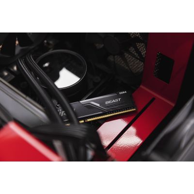 6. Kingston FURY DDR4 8GB (1x8GB) 3200MHz CL16 Beast Black