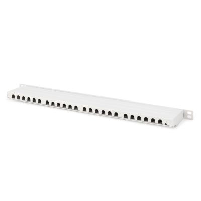 8. Hochdichtes Patchpanel 19 Zoll, 24x RJ45, LSA-Level, Cat. 6A, geschirmt, 0,5 HE, grau, Kabelführung