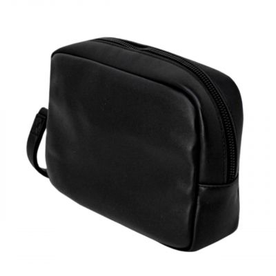 10. Calvin Klein Jeans – Kleine Tasche mit Plakette K50K508221