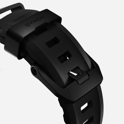 4. Nomad Rocky Point Armband, schwarzes Leder, Titan