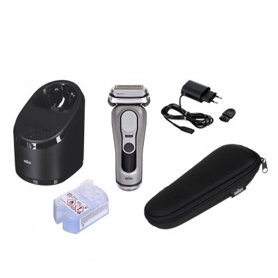 4. Braun Series 9 PRO + 9655cc Elektrorasierer