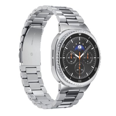 5. Spigen Modern Fit Band für Samsung Galaxy Watch 40/44/46 mm - Silber