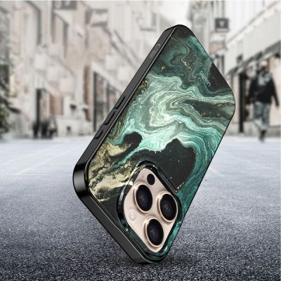 7. Tech-Protect Lamano MagSafe Hülle für iPhone 16 Pro – mehrfarbig