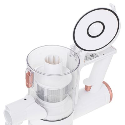 8. ADLER AD 7079 Staubsauger