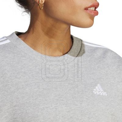 7. adidas Essentials 3-Stripes W sweatshirt IC9905