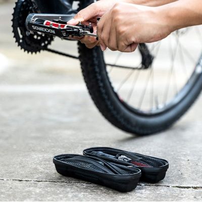 9. Rockbros 30990003001 Fahrradtasche für Trinkflaschenhalter – Schwarz