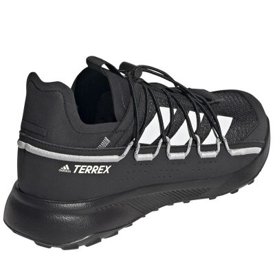 4. Adidas Terrex Voyager 21 M FZ2225 Schuhe