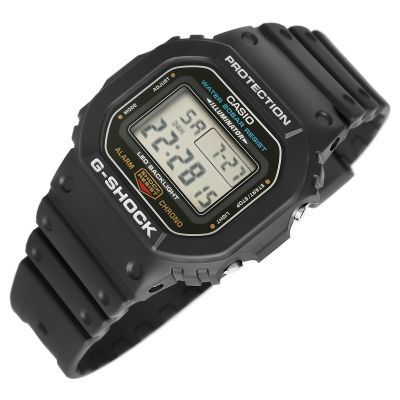 5. Herrenuhr CASIO G-SHOCK DW-5600UE-1ER + Box