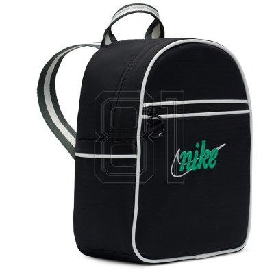 9. Nike Sportswear Futura 365 Rucksack FQ5559-010