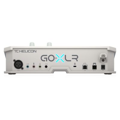 4. TC Helicon GO XLR-WH Mixer/Sampler für Streaming Weiß