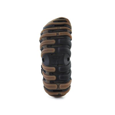 7. CROCS ECHO GUM RO CLOG SCHWARZ 211675-001