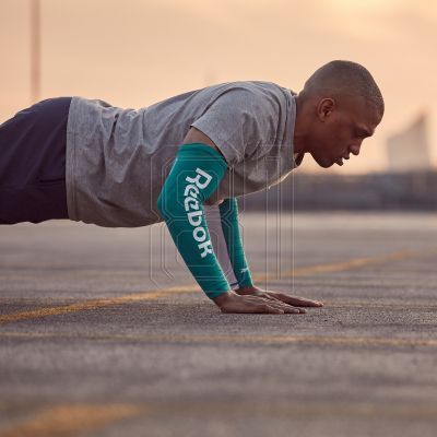 18. Reebok Activchill Rasl-13026GN Kompressionsärmel