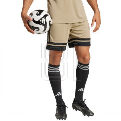 4. Shorts adidas Squadra 25 M JP3403