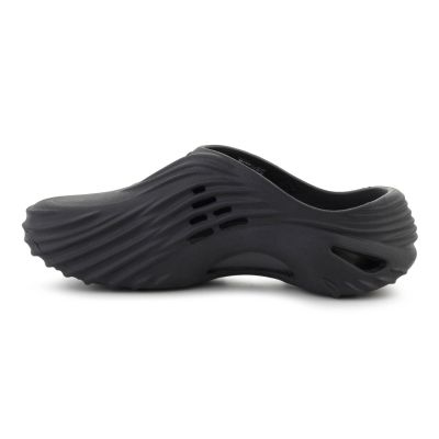 4. CROCS ECHO WAVE CLOG SCHWARZ/SCHWARZ 210521-060