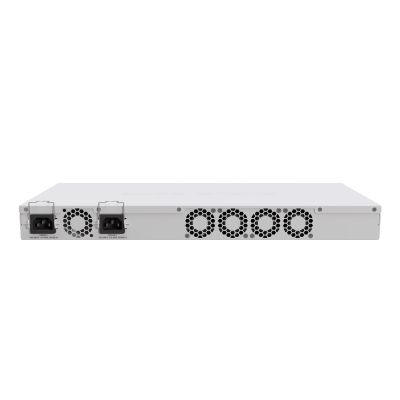 2. Mikrotik CCR2116-12G-4S+ Router: Insgesamt 17 Ethernet-Ports; Architektur: ARM 64-Bit; CPU-Kerne: 16