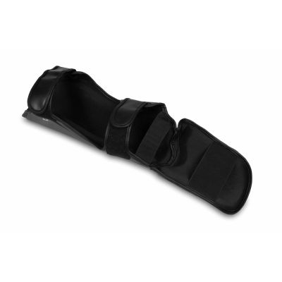 8. M Schienbeinschoner - Phantomrot