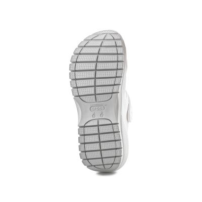 10. Crocs Classic Mega Crush W Clogs 207989-100