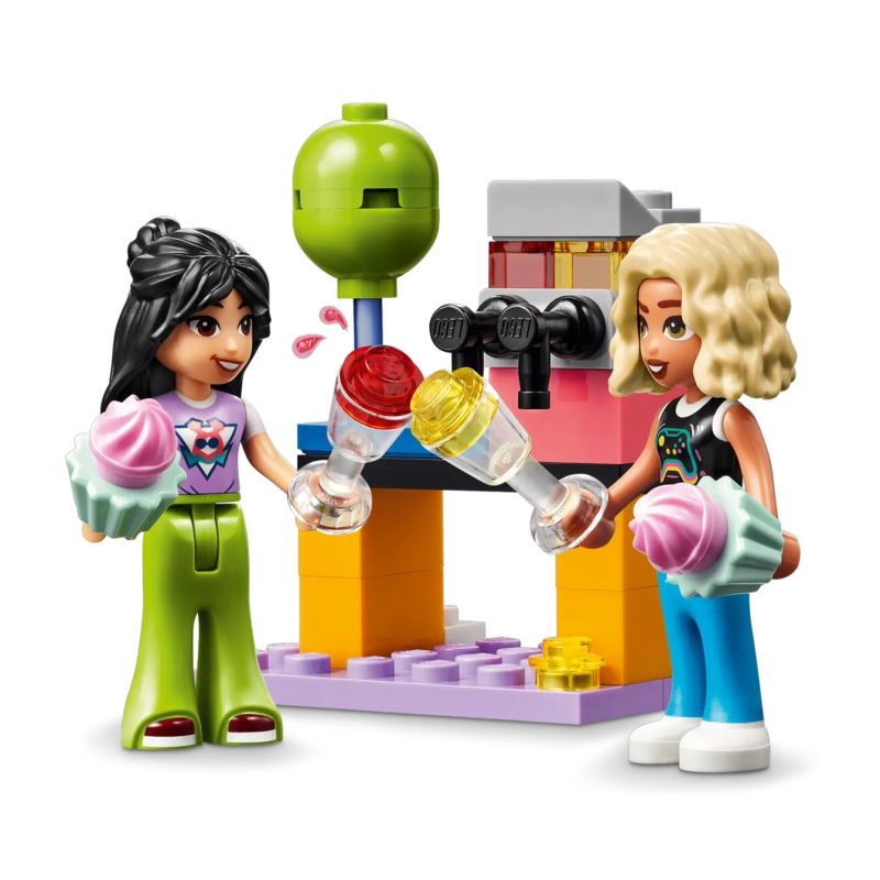 8. LEGO Friends 42610 Karaoke-Party