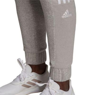 7. adidas Essentials Colorblock Block Cut 3-Streifen Regular Tapered Pants W HB2768