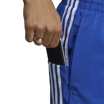 6. adidas Aeroready Essentials Chelsea 3-Streifen Shorts M IC1487