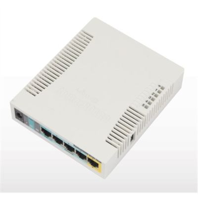 7. WiFi 4-Router Mikrotik RB951Ui-2HnD 2,4 GHz (2x2) 5p