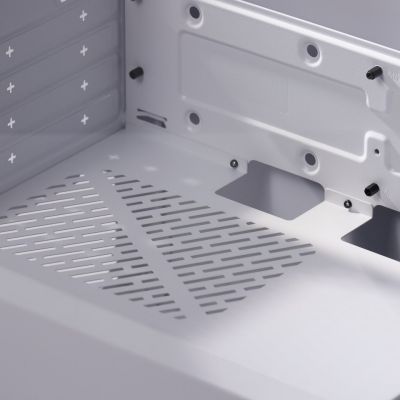 3. Cooler Master Elite 302 Mini-Tower Weiß
