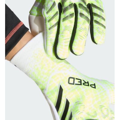 4. adidas Predator Pro JJ3532 Handschuhe