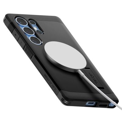 8. Spigen Tough Armor MagSafe Hülle für Samsung Galaxy S25 Ultra – Schwarz